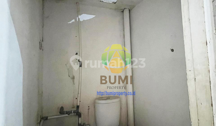Jual Borongan Rumah dan Gudang Lokasi Solo Baru