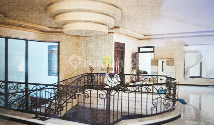 Rumah mewah 2 lantai siap pakai di Mulyorejo Surabaya