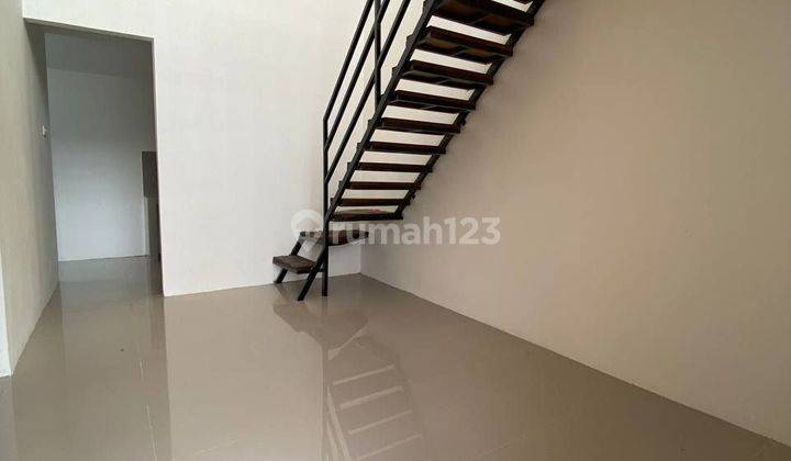 Rumah Baru Scandinavian Nempel Stasiun Depok Lama  2