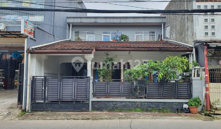 Residence and business premises 2