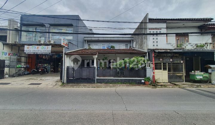 Residence and business premises