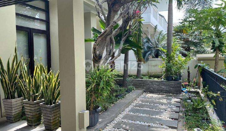 Rumah Surabaya Graha Family Dekat Pakuwon Indah Dian Istana  2