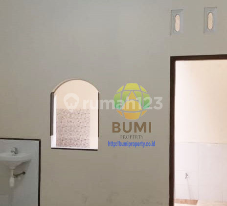 Rumah bagus 1 lantai siap huni di gentan, solo Rumah bagus 1 lantai siap huni di gentan, solo