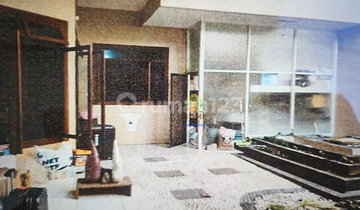 Ready-to-use 2-story luxury house in Mulyorejo Surabaya 2