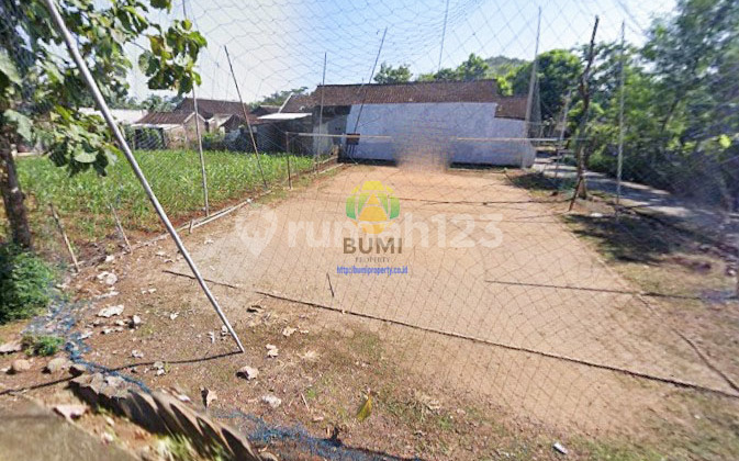 Land area of 943 meters, ready to build, located in Kerjo, Karanganyar. Land area of 943 meters, ready to build, located in Kerjo, Karanganyar.