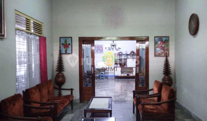 Rumah luas siap pakai di Jajar, solo