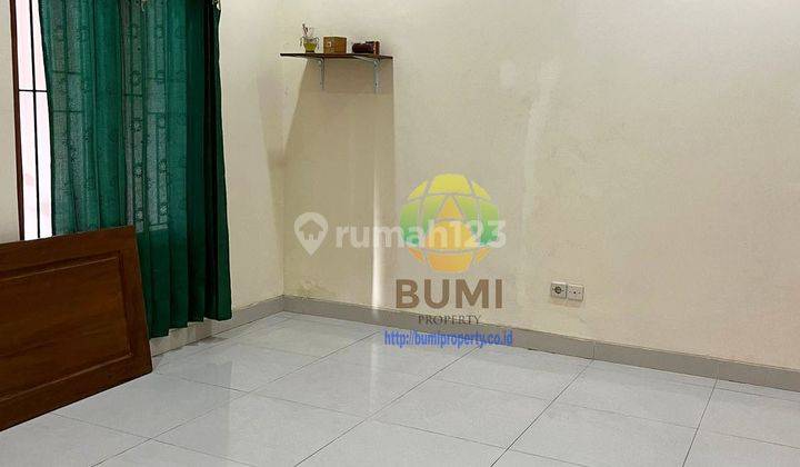 Rumah Bagus 2 Lantai Lokasi di Solo Baru 1
