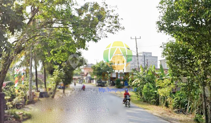 Shop house for sale and a large plot of land measuring 1274 square meters in Sekayumusi. 2