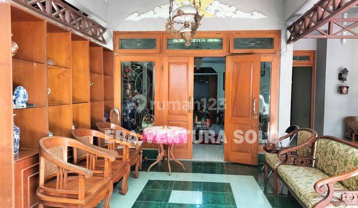 Rumah Bagus di Jebres, Solo 1