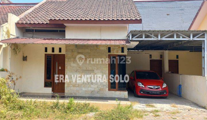 Rumah Bagus di Jebres, Surakarta 1