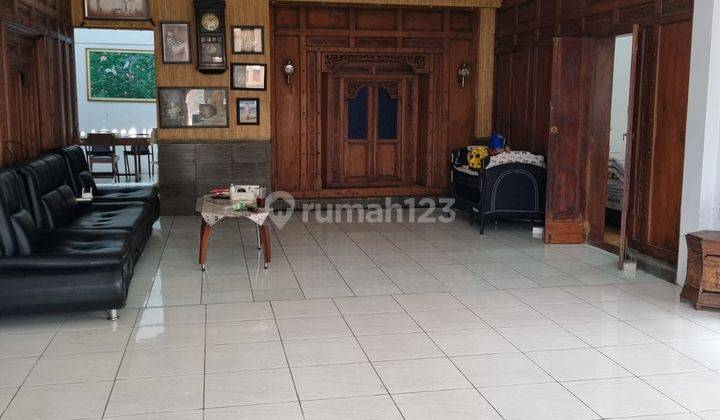 Rumah Mewah di Solo Kota 2