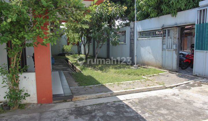 Rumah Strategis Karangasem Solo 2