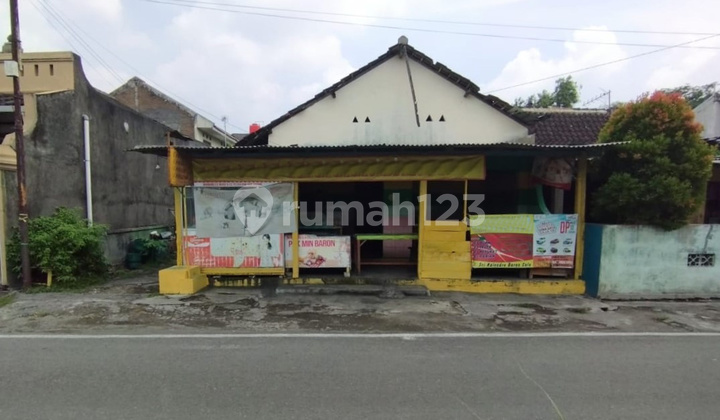 Rumah Lama Strategis Panularan Solo 2