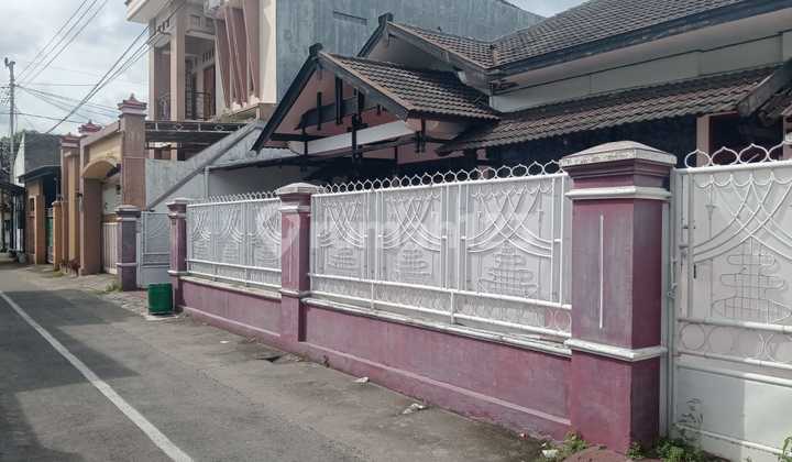 Rumah Strategis Siap Huni Tengah Kota Solo 2