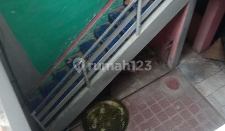 Rumah dan Ruang Usaha Strategis Sragen Kota 2