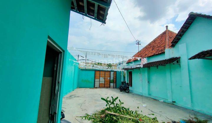 Rumah Strategis Tengah Kota Kerten Solo 2