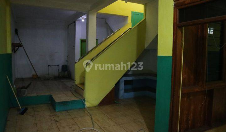 Rumah dan Ruang Usaha Strategis Gajahan Solo 2