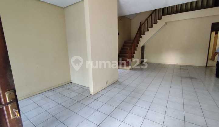 Rumah Strategis Siap Huni Tengah Kota Solo 2