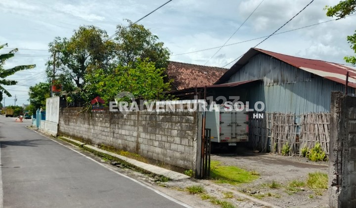 Warehouse / Strategic Business Space in Jaten, Karanganyar