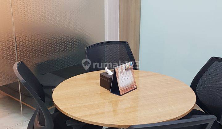 Dijual Cepat District 8 Office Treasury Tower 318 Sqm Furnished  2