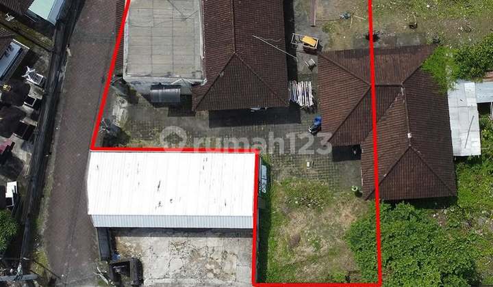 Tanah Jalan Utama di Raya Uma Buluh, Canggu - Bali