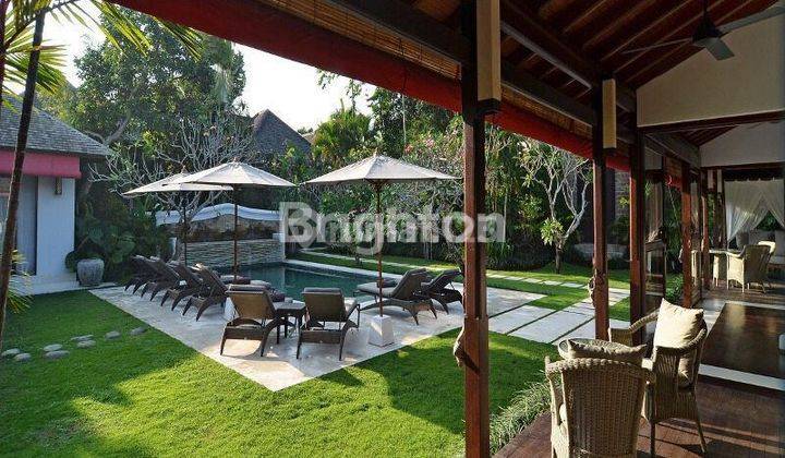 VILLA IN A PREMIUM AREA WITH RICE VIEWS IN BUMBAK, UMALAS - BALI 2