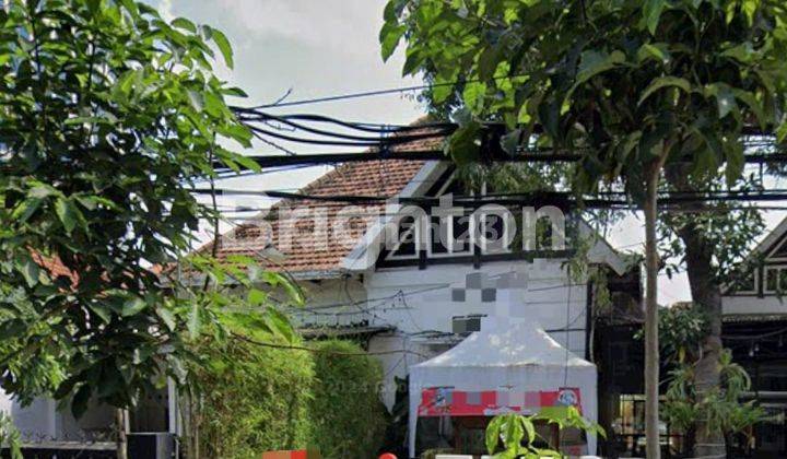 RUMAH HITUNG TANAH DI JALAN TAMAN BUNGKUL, SURABAYA PUSAT 1