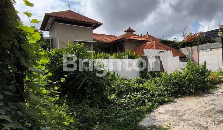 LAHAN ELIT DEKAT PANTAI PETITENGET, SEMINYAK - BALI 2