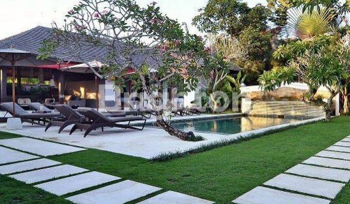 VILLA WITH PADDLE VIEW IN PREMIUM UMALAS AREA, BALI 1