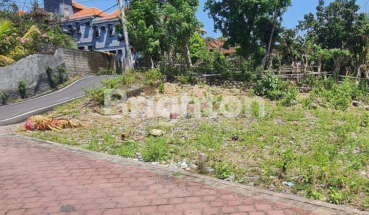 LAHAN KECIL IDEAL UTK INVESTASI DEKAT PANTAI MELASTI, UNGASAN - BALI 1