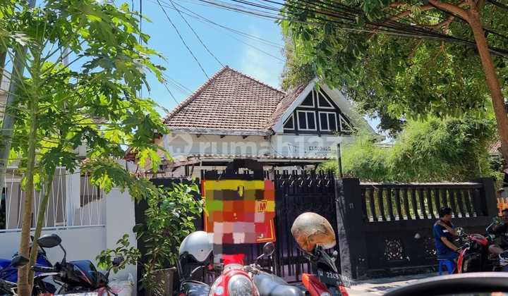 RUMAH HITUNG TANAH DI PUSAT KOTA JALAN TAMAN BUNGKUL, SURABAYA
