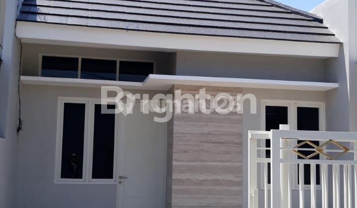 RUMAH CANTIK SIAP HUNI DI GUNUNG ANYAR, SURABAYA TIMUR RUMAH CANTIK SIAP HUNI DI GUNUNG ANYAR, SURABAYA TIMUR