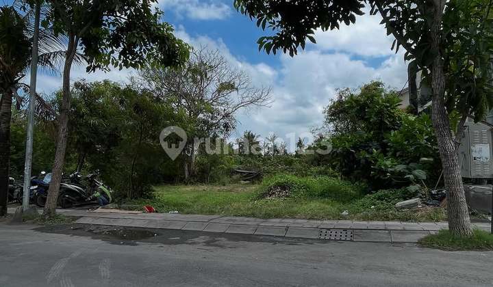LAHAN DI JALAN UTAMA PANTAI PERERENAN, CANGGU - BALI