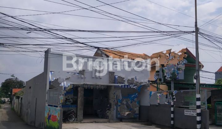 RUMAH DI TEPI JALAN RAYA KETAJEN - GEDANGAN, SIDOARJO 1