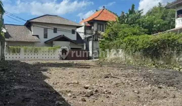 Lahan Kecil Di Area Premium Pantai Petitenget, Seminyak - Bali