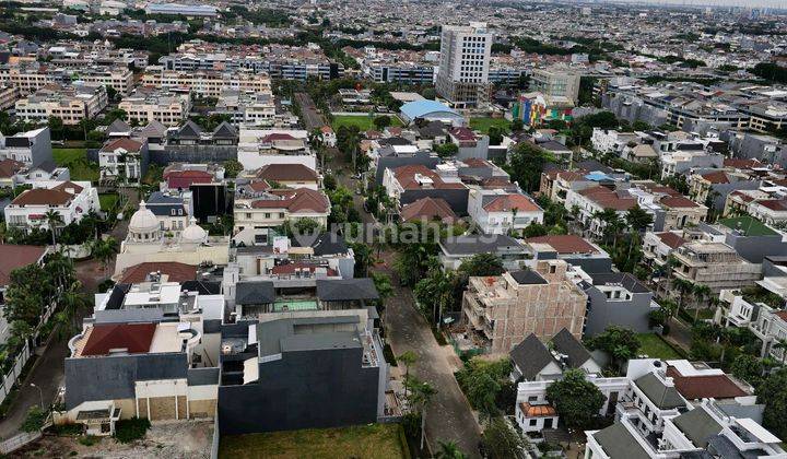 Apartemen Lux Dan.baru Di.moi Frenchwalk.paris 3br.brandnew.kelapagading Jakarta.utara 2