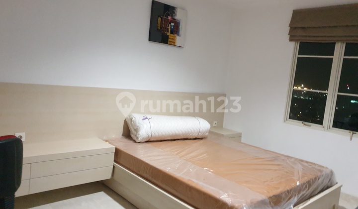 Luxury Apartment at Mall of Indonesia, i Tower Evian, Frenchwalk Kelapa Gading, North Jakarta 2