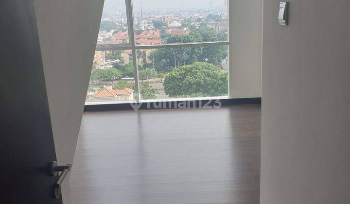 apartemen baru 2 lantai royal springhill jakarta pusat 2