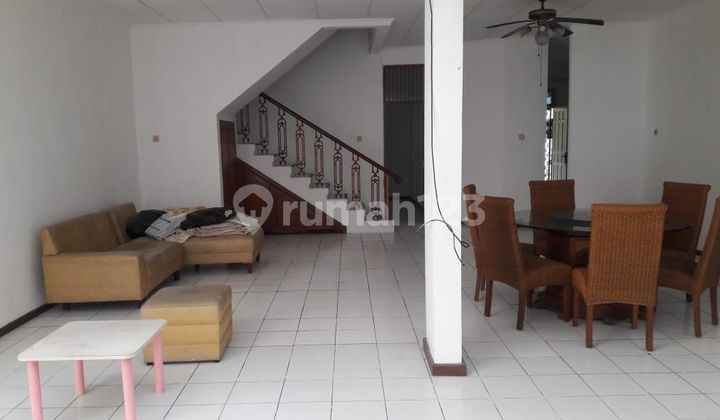 Cheapest House in Janur Elok Near Penabur Kelapa Gading Jakarta