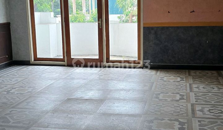 House. Corner. Rare. Beautiful. Back. Santika. Hotel. Kelapa Gading. North Jakarta.