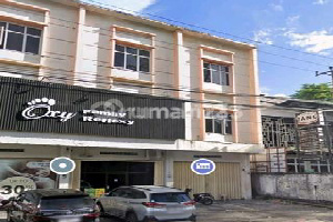 Komo shop house next to Alfamart Manado