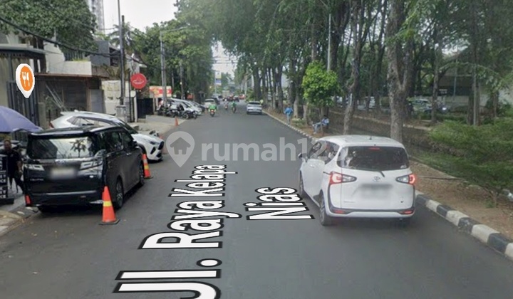 House Suitable for Nias Raya Culinary, Kelapa Gading, North Jakarta.