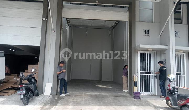 Dijual Cepat.gudang The Store Green Lake City Jakarta Dijual Cepat.gudang The Store Green Lake City Jakarta