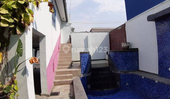 RUMAH 1,5 LANTAI PLUS KOLAM RENANG DI GENTAN - SOLO 1