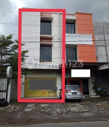 RUKO 3 LANTAI DI MANAHAN SOLO 1