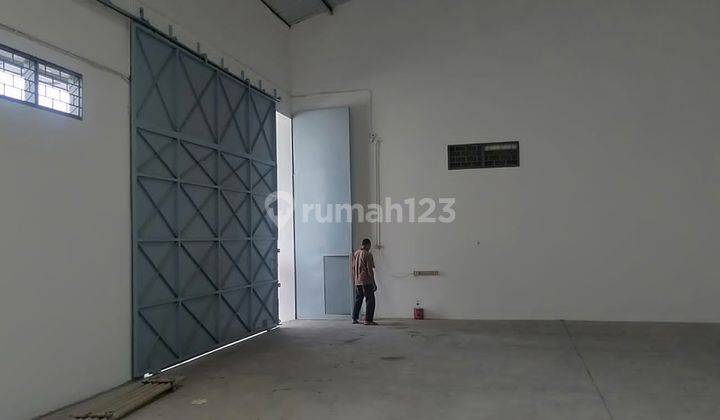 GUDANG BAGUS BERSIH SIAP PAKAI DI KOTA SOLO 5
