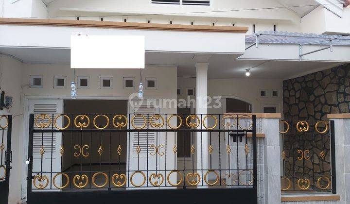 RUMAH BERSIH RAPI SIAP PAKAI DI SOLO 1