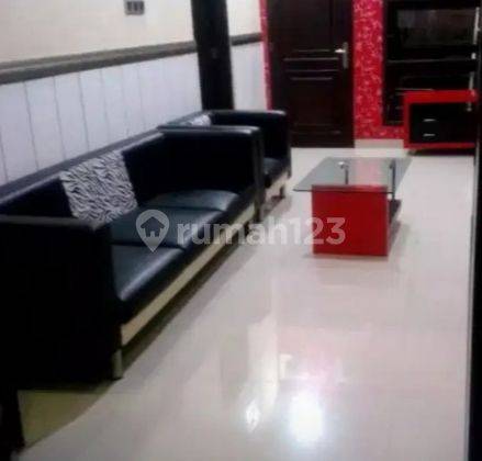 RUMAH 2 LANTAI FULL FURNISHED DI CLUSTER ELITE MODERN DI SOLOBARU

 3