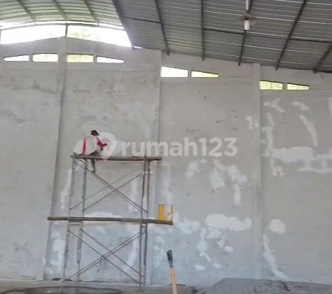 Small Warehouse Almost Ready to Use (90%) Tronton Access Location in Palur, Solo Tronton Access Small Warehouse Almost Ready to Use (90%) Tronton Access Location in Palur, Solo Tronton Access