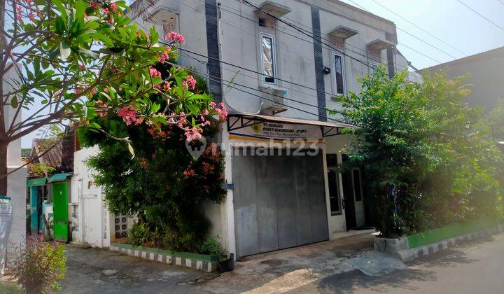 Rumah Kecil 2 Lantai Lokasi Strategis Di Manahan, Kec. Banjarsari, Solo 1